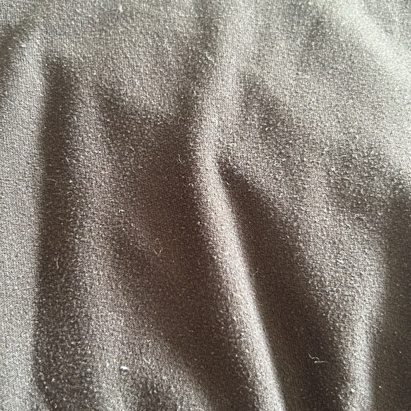 Vuori black tank workout shirt - Picture 5 of 5